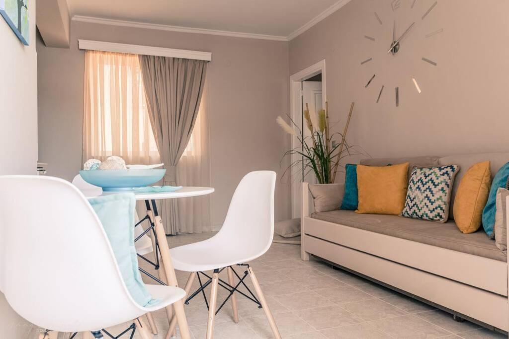 Remvi Deluxe Apartment 104 With Sea View Карпатос Екстериор снимка